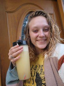 photo of women enjoying a cup of Zest energizing coffee replacement