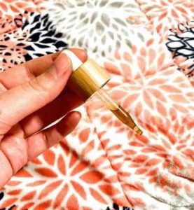 photo of our Suthe CBD drops