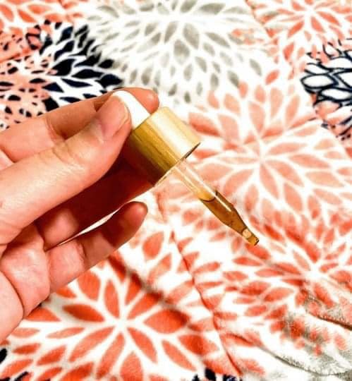 photo of our Suthe CBD drops